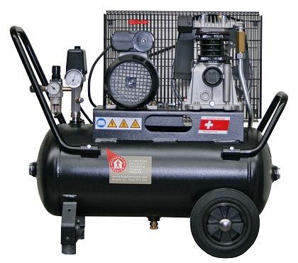 50.380 Kolbenkompressor Fahrbar Pic1